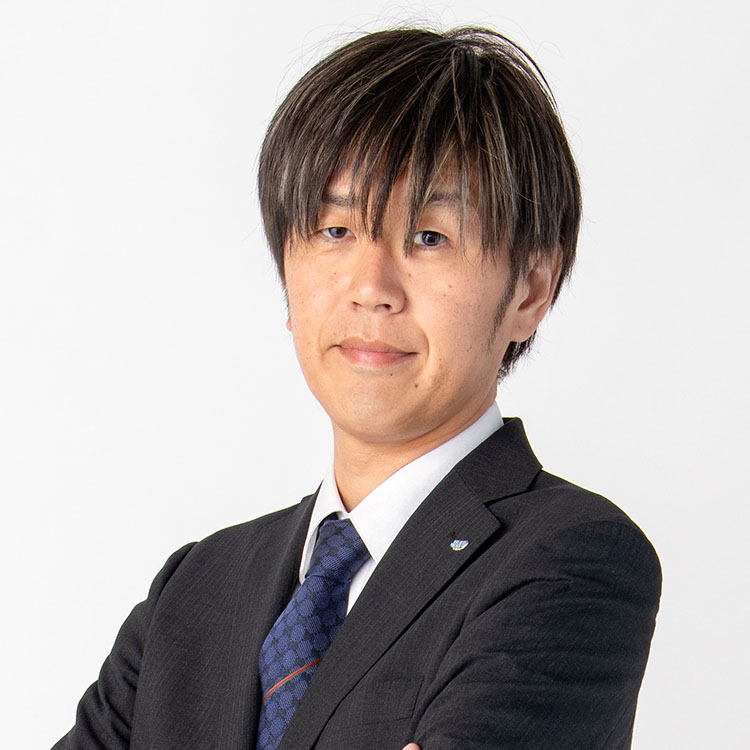TADASHI AKEMA